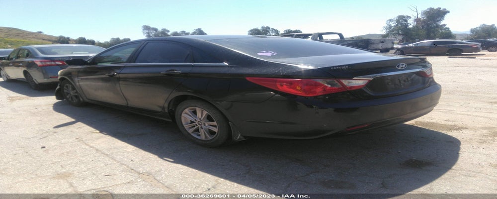 5NPEB4AC7BH269795 2011 HYUNDAI SONATA photo no. 3