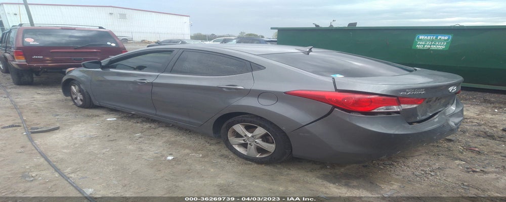 5NPDH4AE0DH363869 2013 HYUNDAI ELANTRA photo no. 3