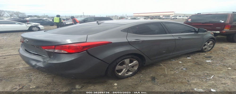 5NPDH4AE0DH363869 2013 HYUNDAI ELANTRA photo no. 4