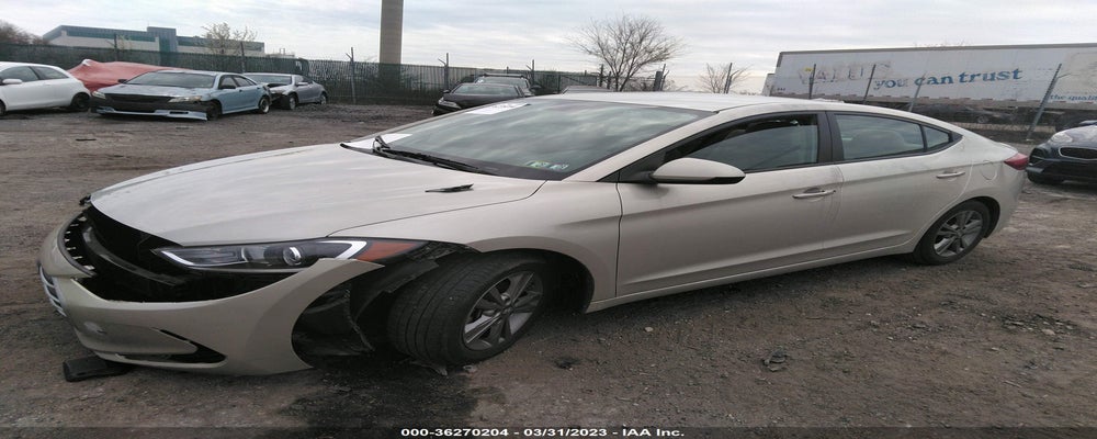 5NPD84LF9HH123764 2017 HYUNDAI ELANTRA photo no. 2