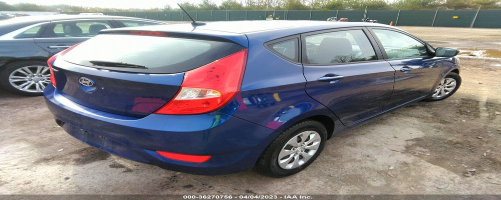 KMHCT5AE2FU209572 2015 HYUNDAI ACCENT photo no. 4