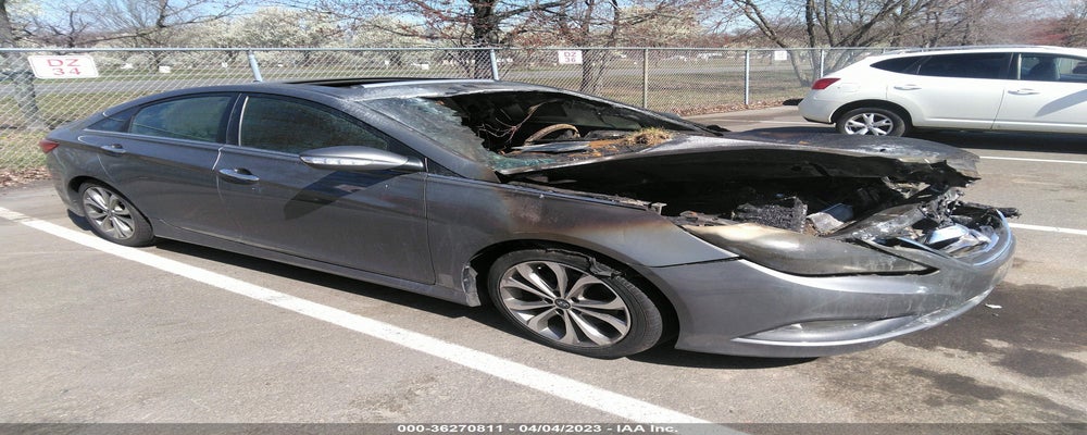 5NPEC4AC3EH841902 2014 HYUNDAI SONATA photo no. 4