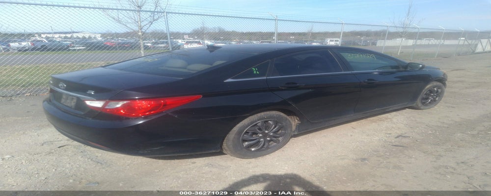 5NPEB4AC9DH509559 2013 HYUNDAI SONATA photo no. 4