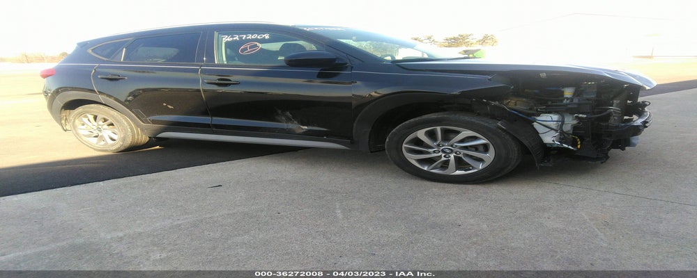 KM8J33A47JU758437 2018 HYUNDAI TUCSON photo no. 11