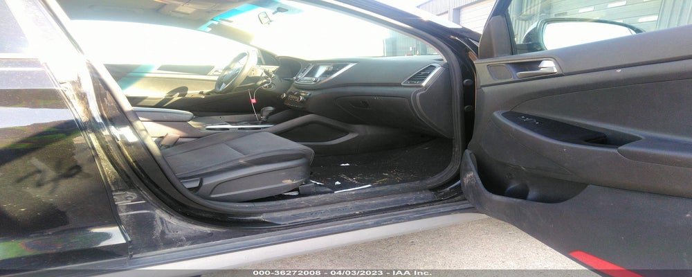 KM8J33A47JU758437 2018 HYUNDAI TUCSON photo no. 5