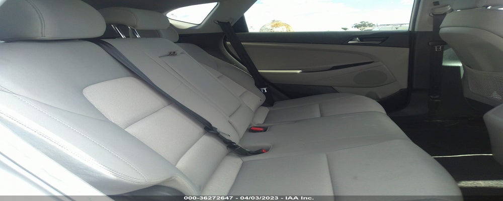 KM8J33A4XHU598550 2017 HYUNDAI TUCSON photo no. 8