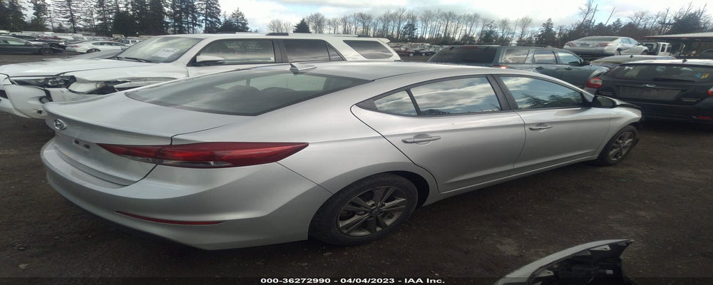 5NPD84LF6JH315519 2018 HYUNDAI ELANTRA photo no. 4