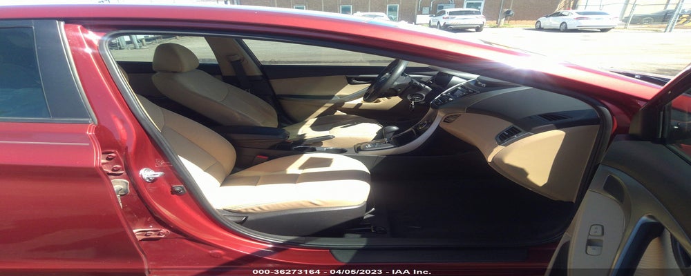 5NPDH4AEXDH312086 2013 HYUNDAI ELANTRA photo no. 5