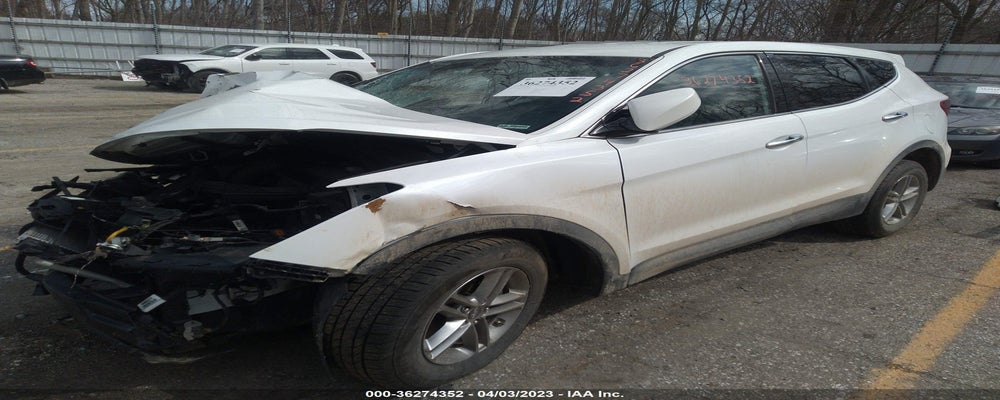 5XYZTDLB1HG440947 2017 HYUNDAI SANTA FE SPORT photo no. 2