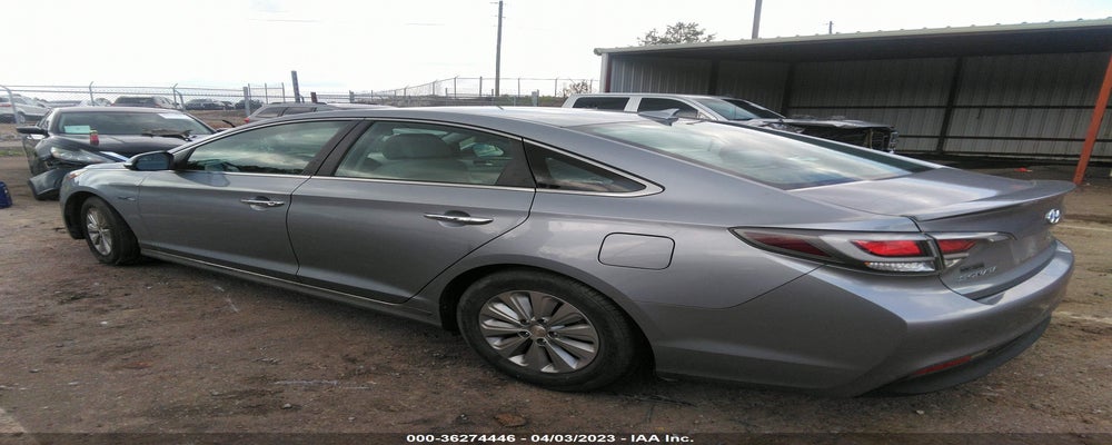 KMHE24L19GA011557 2016 HYUNDAI SONATA HYBRID photo no. 3