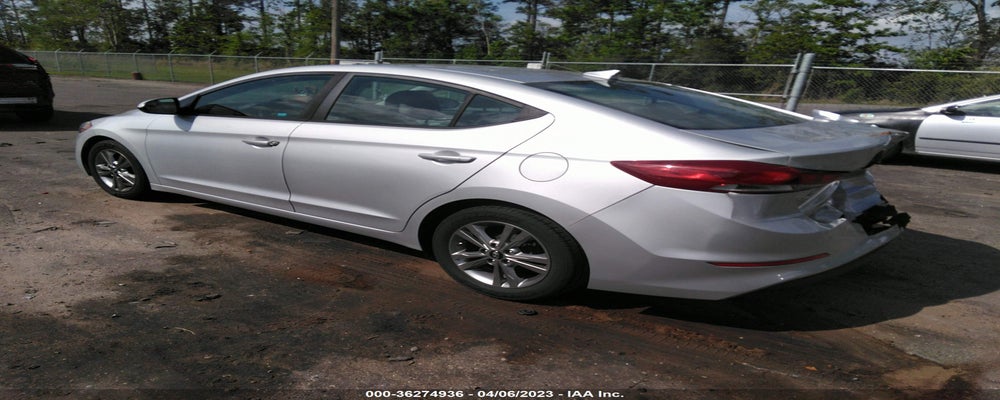 KMHD84LF9HU173288 2017 HYUNDAI ELANTRA photo no. 3