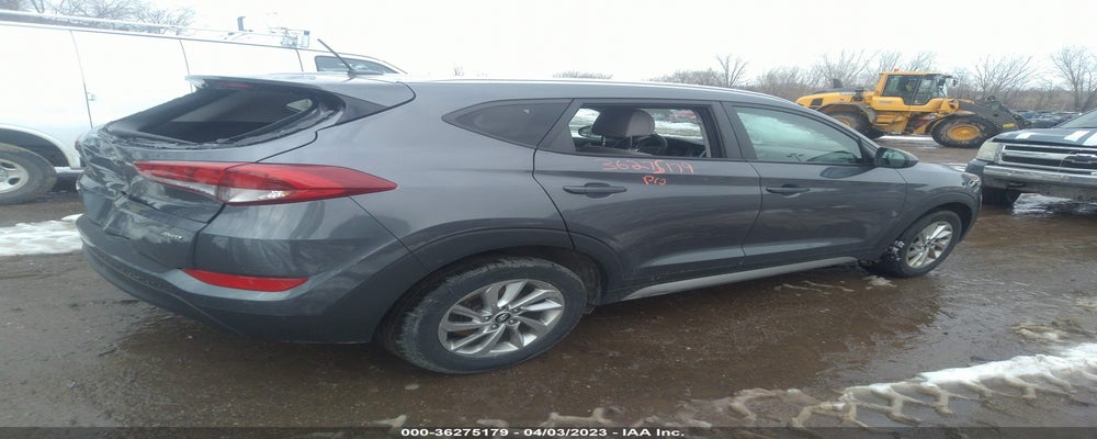 KM8J3CA42HU295049 2017 HYUNDAI TUCSON photo no. 4