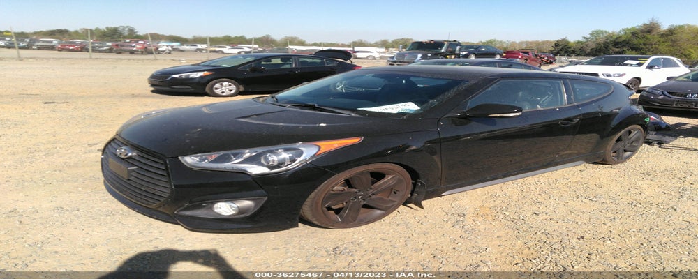 KMHTC6AE9FU225404 2015 HYUNDAI VELOSTER photo no. 2