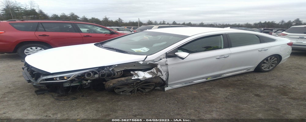 5NPE34AF0FH082184 2015 HYUNDAI SONATA photo no. 2