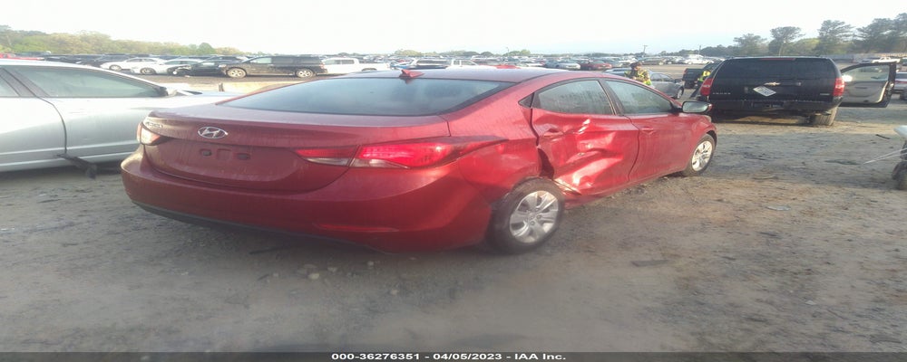 5NPDH4AE8GH773226 2016 HYUNDAI ELANTRA photo no. 4