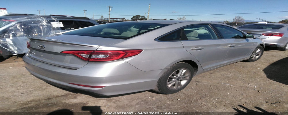 5NPE24AFXHH445113 2017 HYUNDAI SONATA photo no. 4