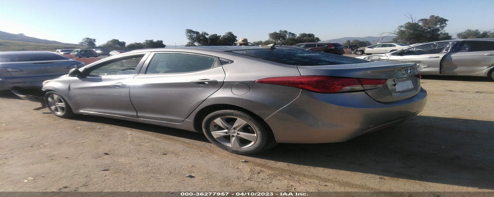 KMHDH4AEXDU575423 2013 HYUNDAI ELANTRA photo no. 3