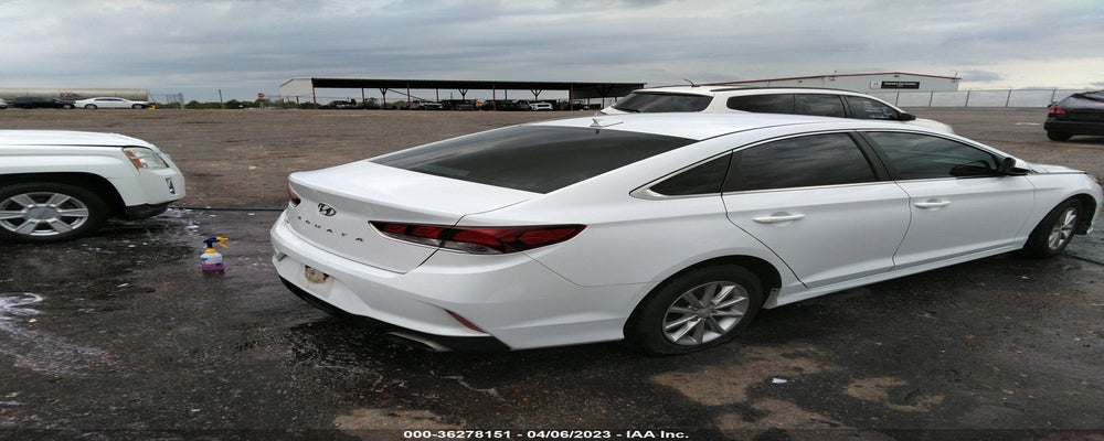 5NPE24AF0KH730104 2019 HYUNDAI SONATA photo no. 4