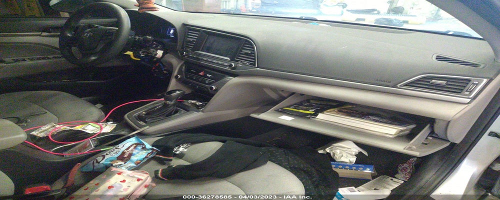 5NPD84LF4JH267292 2018 HYUNDAI ELANTRA photo no. 5