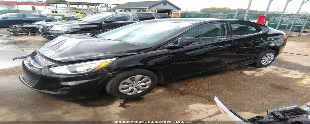 KMHCT4AE6HU316783 2017 HYUNDAI ACCENT photo no. 2