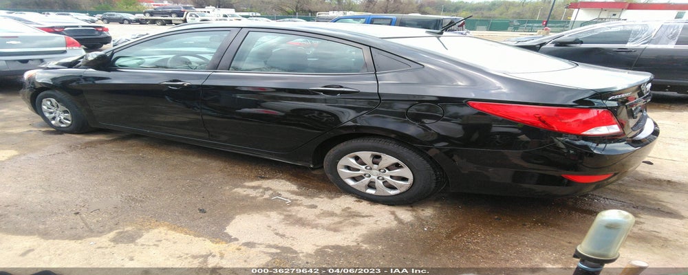 KMHCT4AE6HU316783 2017 HYUNDAI ACCENT photo no. 3