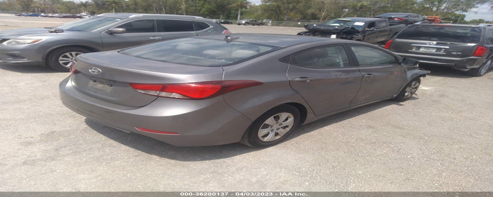 KMHDH4AE1GU635190 2016 HYUNDAI ELANTRA photo no. 4