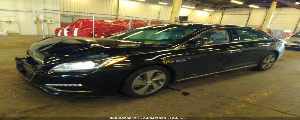 KMHE34L18GA019324 2016 HYUNDAI SONATA HYBRID photo no. 2