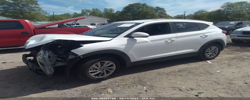 KM8J3CA45GU106019 2016 HYUNDAI TUCSON photo no. 2