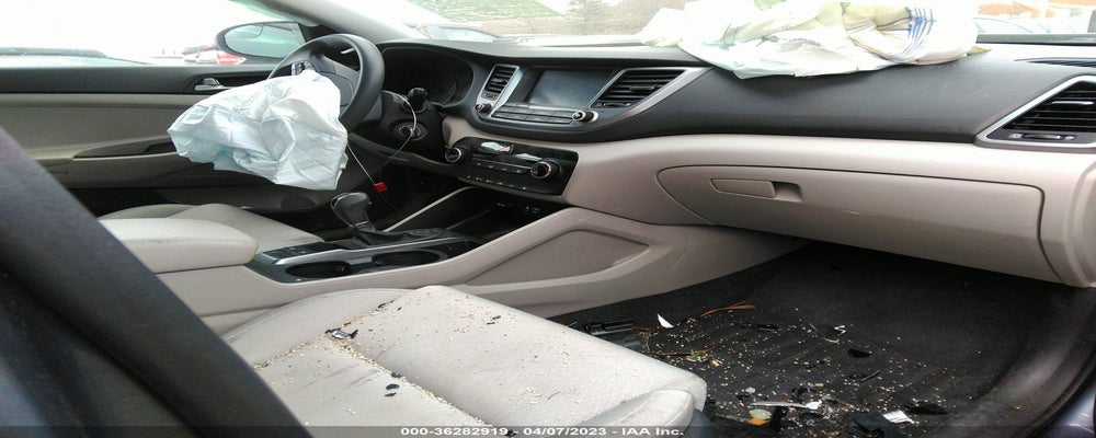 KM8J3CA42JU731517 2018 HYUNDAI TUCSON photo no. 5