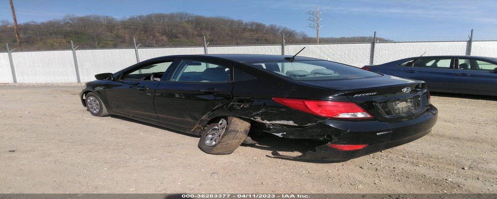 KMHCT4AEXHU375500 2017 HYUNDAI ACCENT photo no. 3