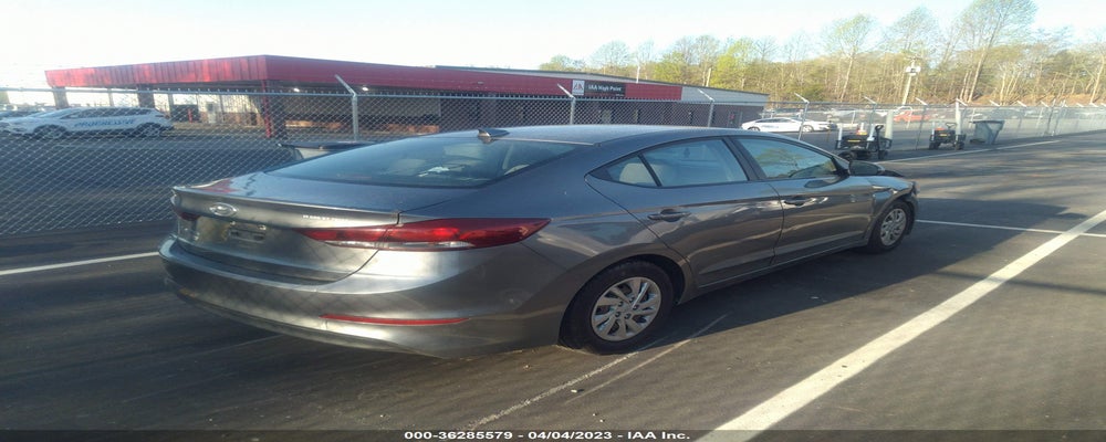 KMHD74LF8HU151995 2017 HYUNDAI ELANTRA photo no. 4