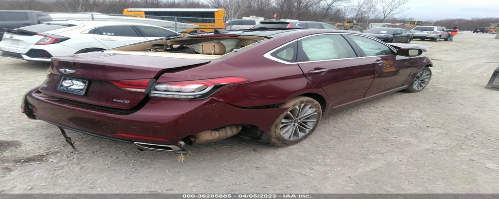 KMHGN4JE7FU030160 2015 HYUNDAI GENESIS photo no. 4