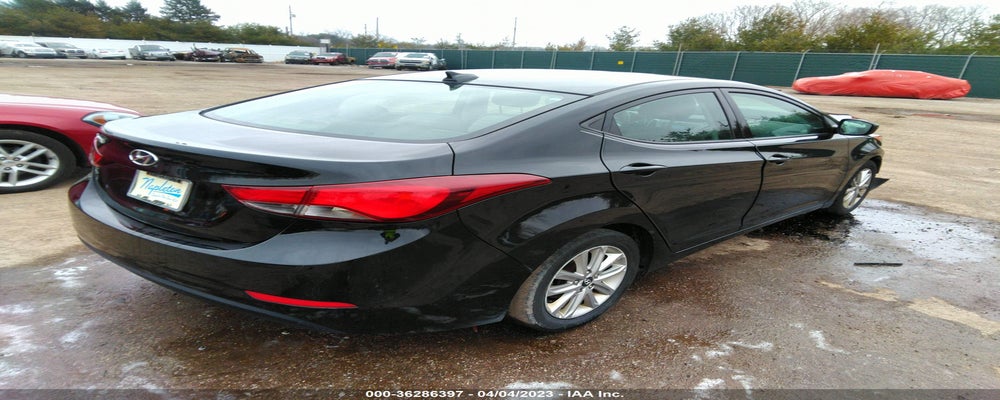 5NPDH4AE9GH688587 2016 HYUNDAI ELANTRA photo no. 4