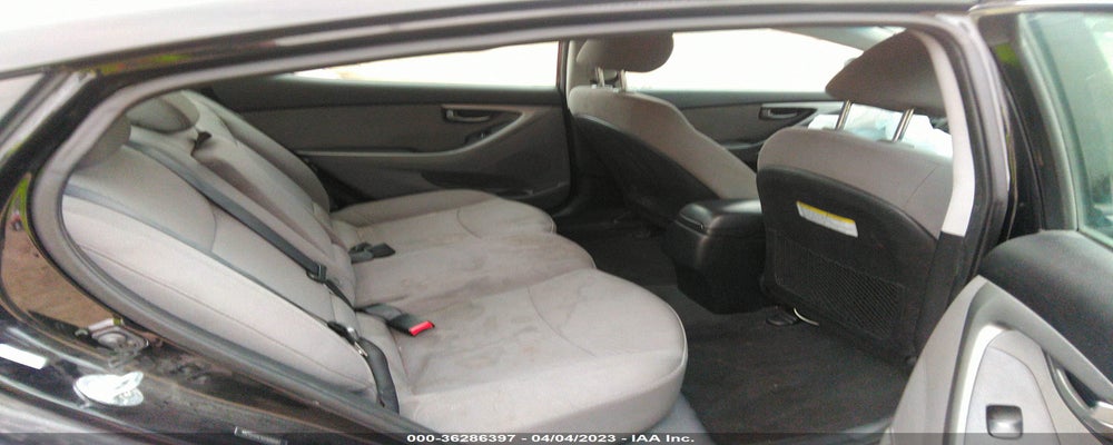 5NPDH4AE9GH688587 2016 HYUNDAI ELANTRA photo no. 8