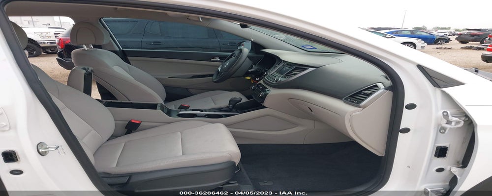 KM8J33A48HU379456 2017 HYUNDAI TUCSON photo no. 5