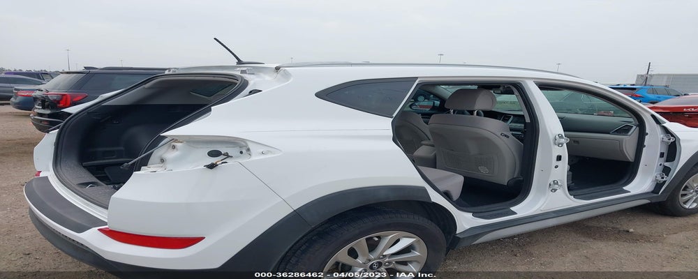 KM8J33A48HU379456 2017 HYUNDAI TUCSON photo no. 6