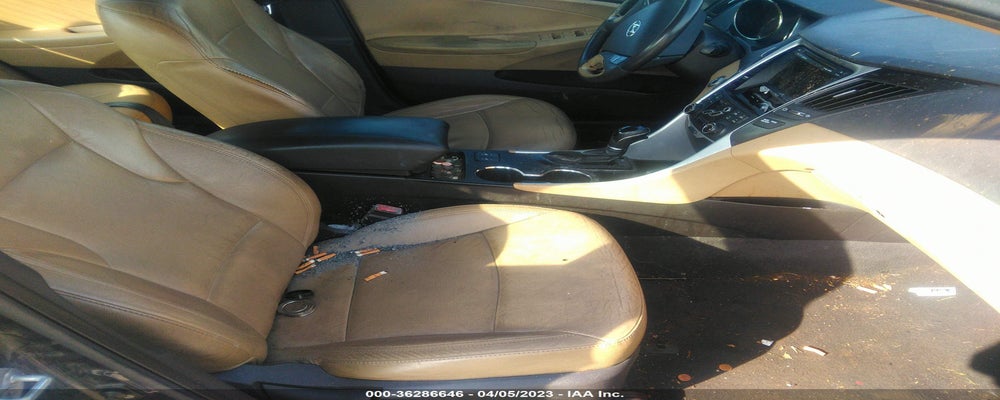 5NPEC4AC3BH302062 2011 HYUNDAI SONATA photo no. 5