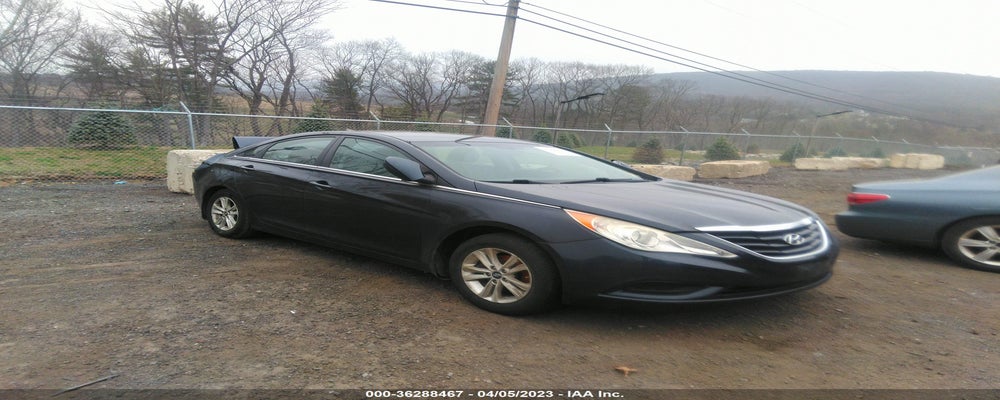 5NPEB4AC4BH241873 2011 HYUNDAI SONATA photo no. 9