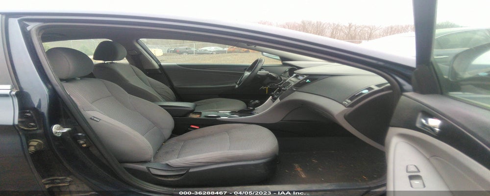 5NPEB4AC4BH241873 2011 HYUNDAI SONATA photo no. 5