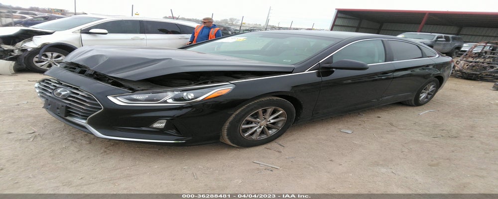 5NPE24AFXJH612981 2018 HYUNDAI SONATA photo no. 2