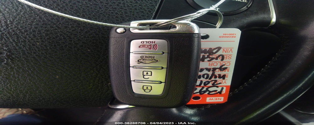 KMHGC4DD8DU243723 2013 HYUNDAI GENESIS photo no. 11