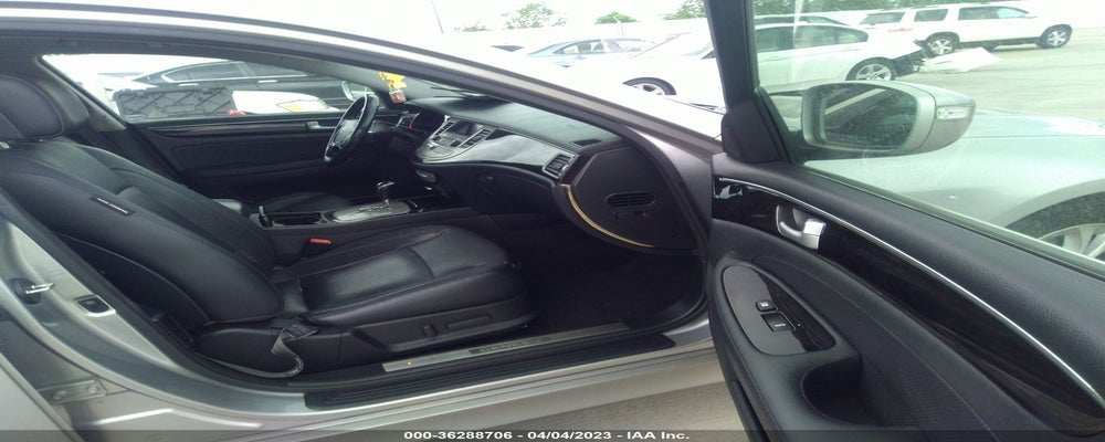 KMHGC4DD8DU243723 2013 HYUNDAI GENESIS photo no. 5