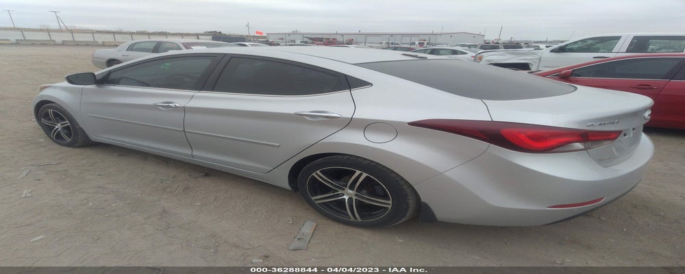 5NPDH4AE9GH669909 2016 HYUNDAI ELANTRA photo no. 3