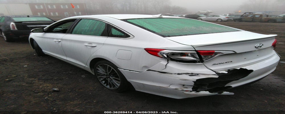 5NPE24AFXFH211888 2015 HYUNDAI SONATA photo no. 3