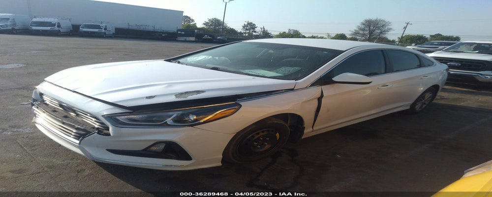 5NPE24AF9KH737889 2019 HYUNDAI SONATA photo no. 2