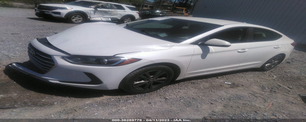 5NPD84LF7HH036378 2017 HYUNDAI ELANTRA photo no. 2