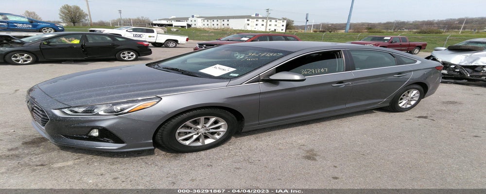 5NPE24AF7KH759809 2019 HYUNDAI SONATA photo no. 2