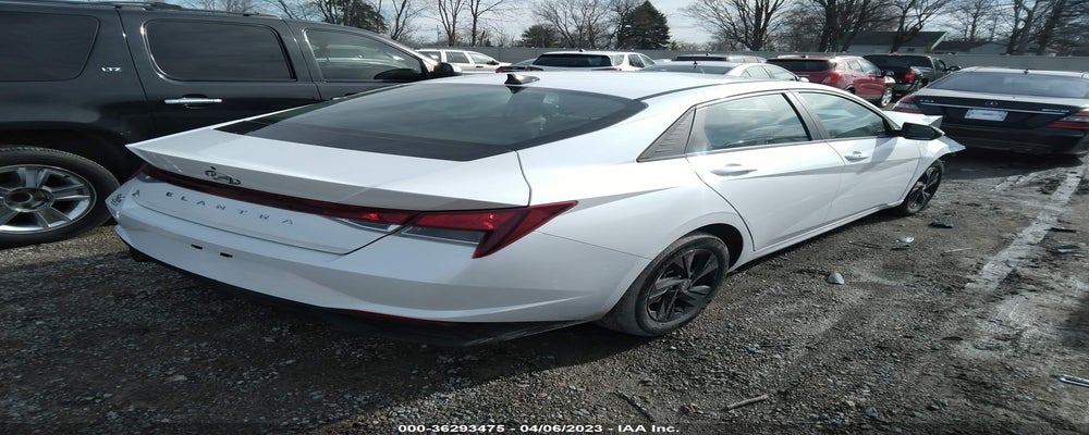 5NPLM4AG8NH063913 2022 HYUNDAI ELANTRA photo no. 4