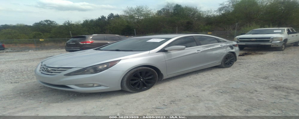 5NPEC4AC9BH265454 2011 HYUNDAI SONATA photo no. 2
