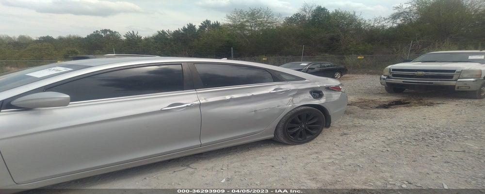 5NPEC4AC9BH265454 2011 HYUNDAI SONATA photo no. 6